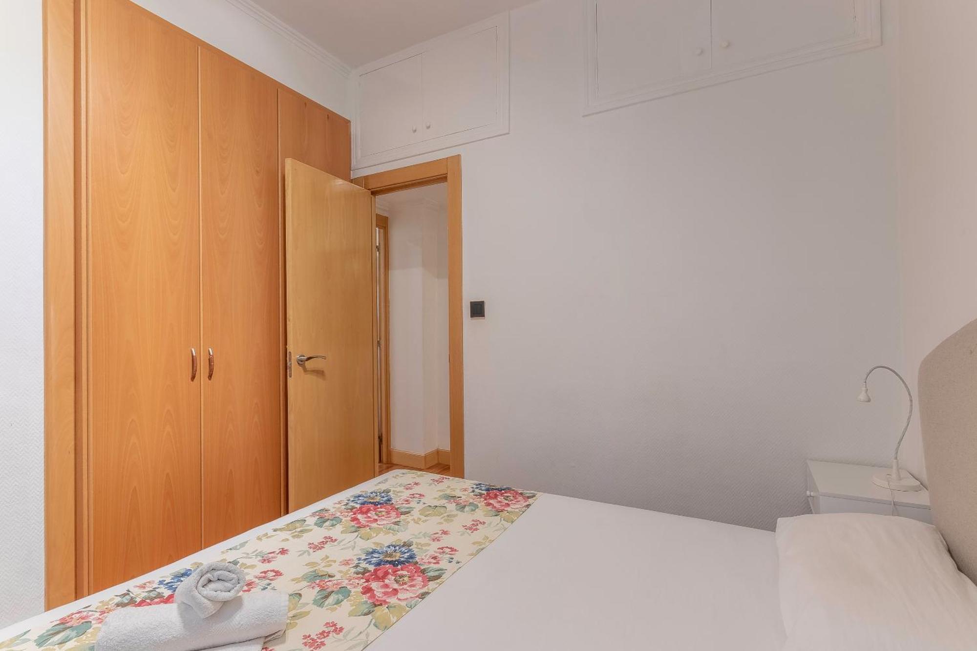 San Mames Apartment - Free Parking ビルバオ エクステリア 写真