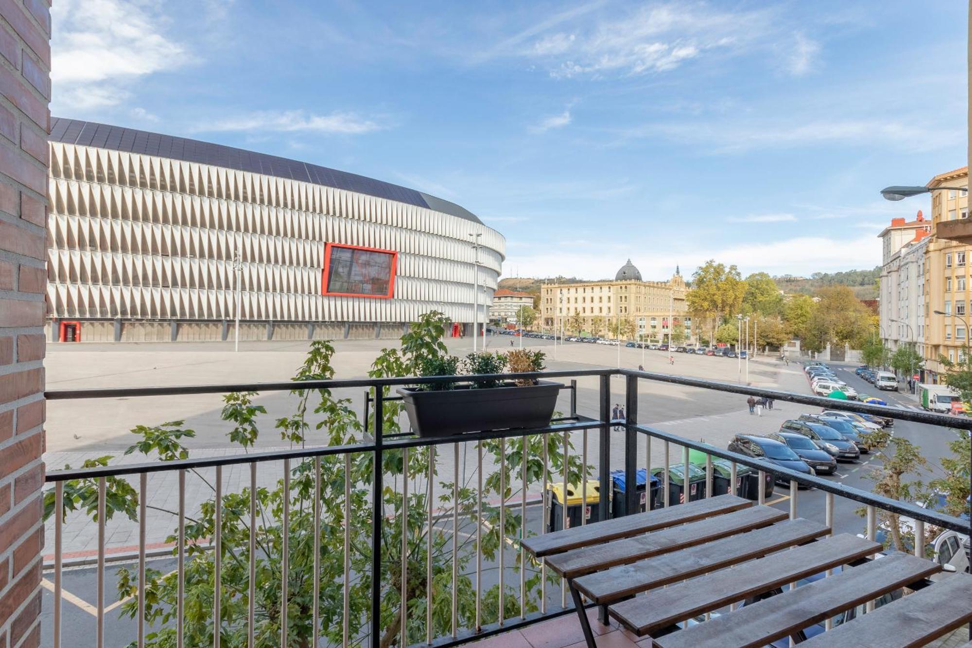 San Mames Apartment - Free Parking ビルバオ エクステリア 写真